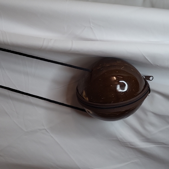 Coconut Bag Crossbody Handmade Zips open zip compartmemt inside Vintage 2005 - Picture 15 of 16